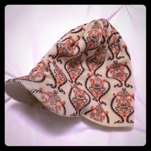 Chicago Bears Women’s Beanie with Visor